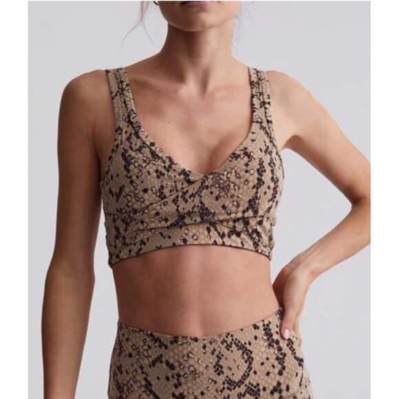 Varley Sport Bra Size XS Kellam Mojave Snake Padded Brown NWOT $54 - Picture 11 of 12